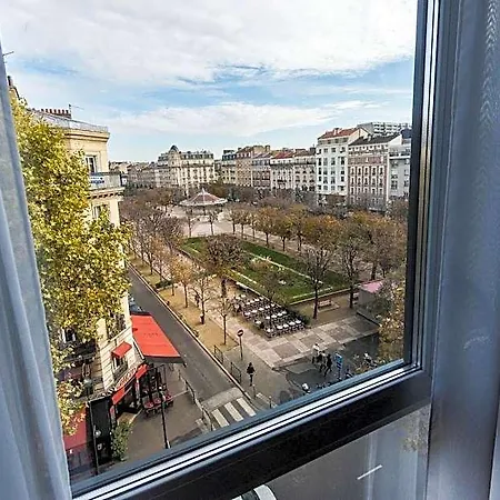 Paris شقة